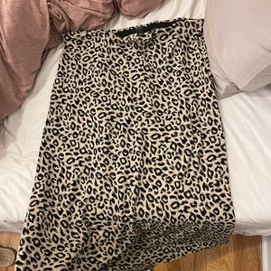 Leopard print elastic waist midi skirt
